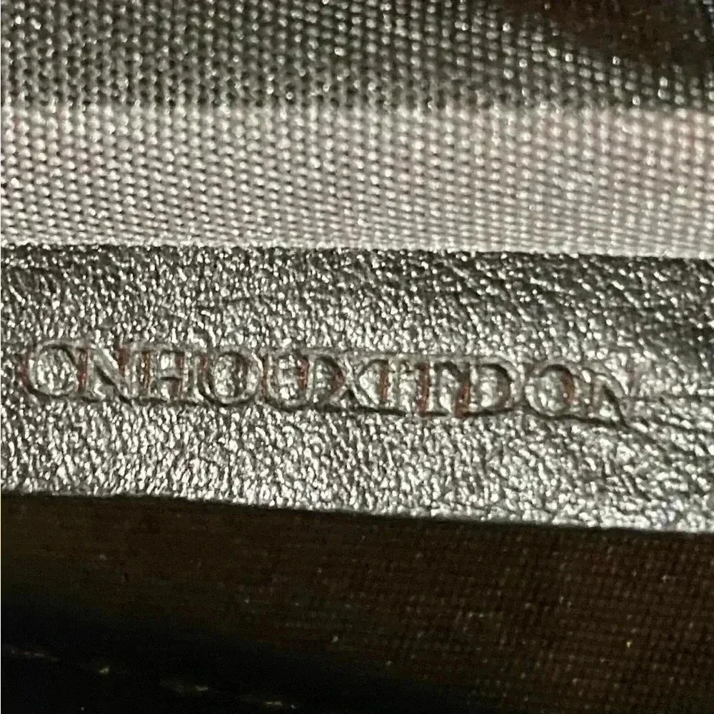 Burberry  Unsex nylon leather trimmed messenger bag